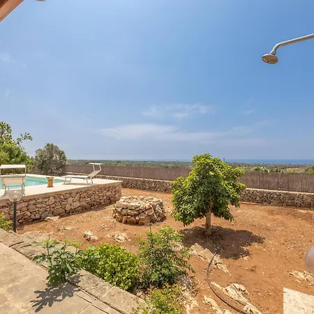 فيلة Trullo La Ficarigna أليستي